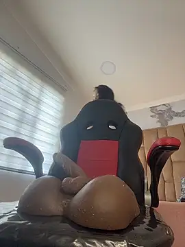 Emily Trujillo online show from 06-19-26, 07:50