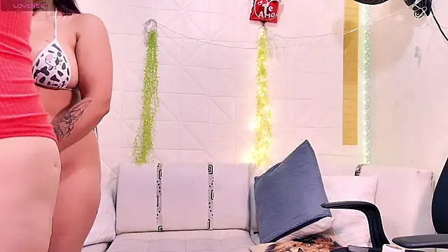 Snapshot of Mabelydani chatting on 03-04-25, 03:48 Mabelydani online show from 03-04-25, 03:48