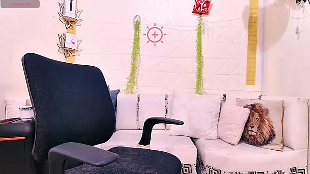 Snapshot of Mabelydani chatting on 03-07-25, 11:18 Mabelydani online show from 03-07-25, 11:18