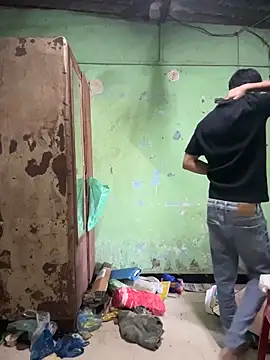 Snapshot of Privateseducer chatting on 11-08-25, 09:09 Privateseducer online show from 11-08-25, 09:09