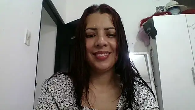 Snapshot of Anne_kis chatting on 01-03-25, 02:51 Anne kis online show from 01-03-25, 02:51