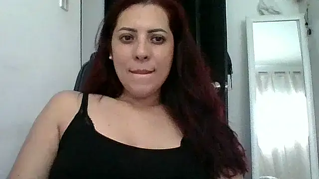 Snapshot of Anne_kis chatting on 02-06-25, 05:51 Anne kis online show from 02-06-25, 05:51