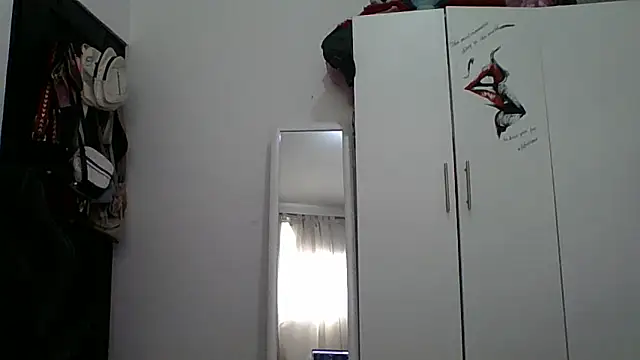 Snapshot of Anne_kis chatting on 03-14-25, 09:00 Anne kis online show from 03-14-25, 09:00