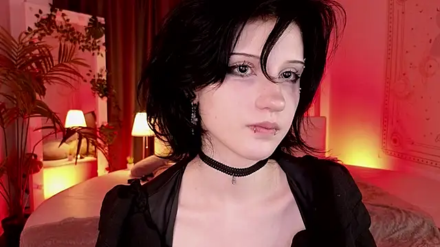 Snapshot of dark_vamp_ chatting on 02-06-25, 09:38 dark vamp online show from 02-06-25, 09:38