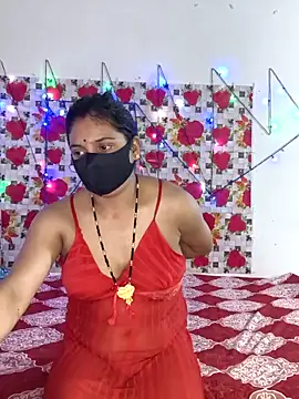 Snapshot of PeaCoooock chatting on 10-03-25, 09:28 PeaCoooock online show from 10-03-25, 09:28