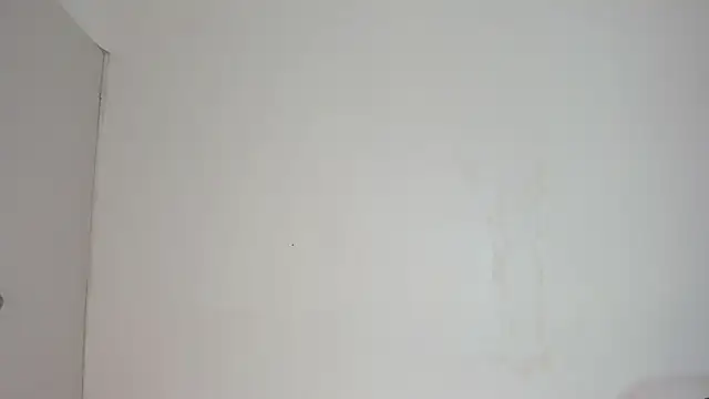 Mia hansper online show from 12-17-24, 08:21