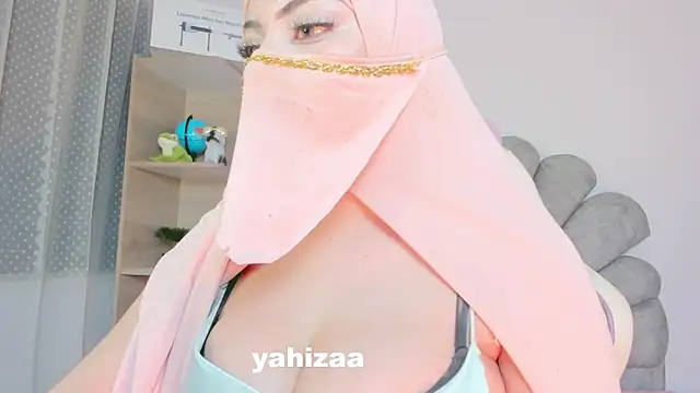 Snapshot of Amaltea chatting on 11-16-25, 09:53 Amaltea online show from 11-16-25, 09:53