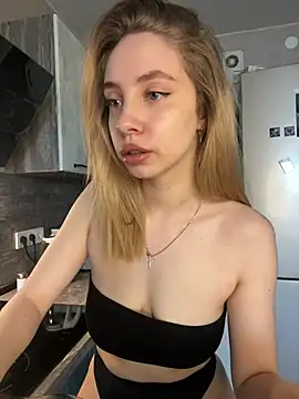 Kitty Katrine online show from 03-18-26, 06:49