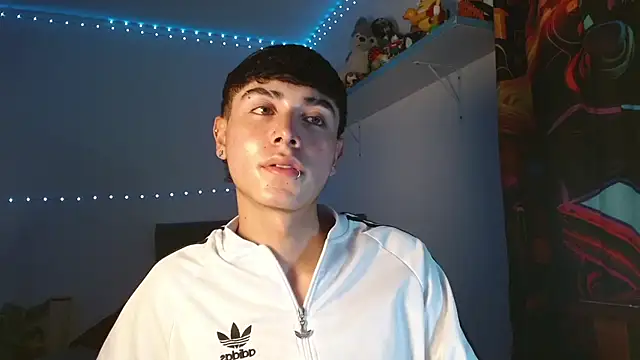 Snapshot of Im_juanda chatting on 02-01-25, 10:13 Im juanda online show from 02-01-25, 10:13