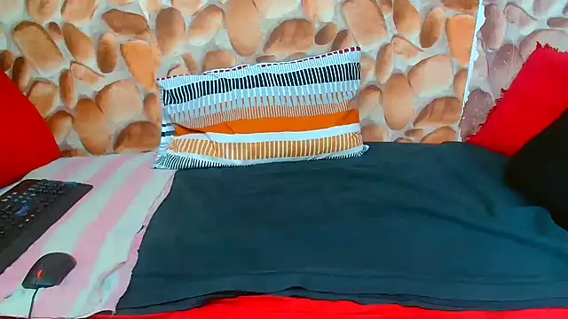 AfricanBigAssxx98 online show from 12-19-25, 06:31