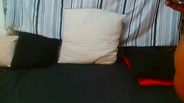 AfricanBigAssxx98 online show from 04-16-26, 12:28