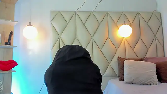 angelswets online show from 04-10-26, 02:33