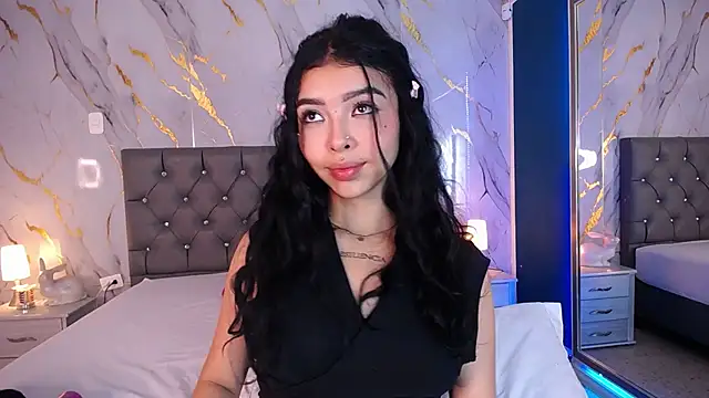 Snapshot of pettit_courtny chatting on 03-12-25, 01:47 pettit courtny online show from 03-12-25, 01:47