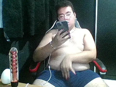 Snapshot of BabyFade chatting on 03-11-25, 02:10 BabyFade online show from 03-11-25, 02:10