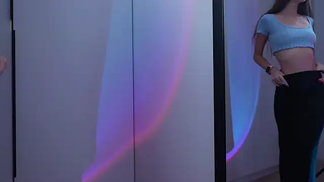 Snapshot of Pelagy chatting on 12-14-24, 10:56 Pelagy online show from 12-14-24, 10:56