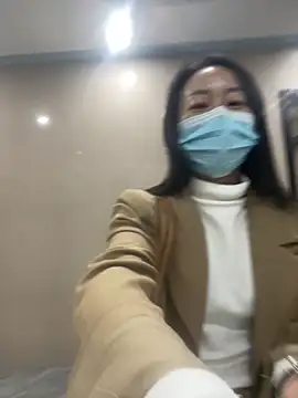 fanfan-FF online show from 11-25-25, 09:53