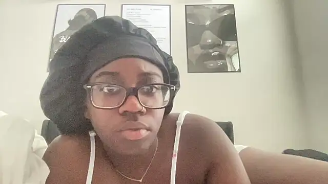 AveryJ99 online show from 04-07-26, 01:00