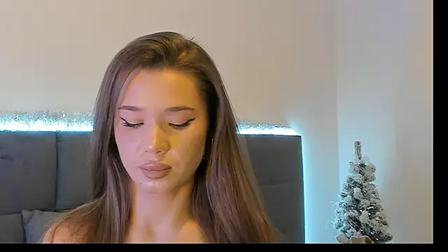 Snapshot of predatory_fury chatting on 12-16-24, 12:37 predatory fury online show from 12-16-24, 12:37