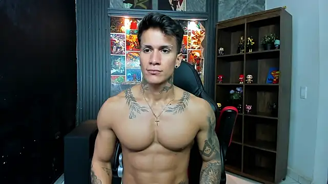 Snapshot of pettergrey1 chatting on 03-06-25, 03:45 pettergrey1 online show from 03-06-25, 03:45