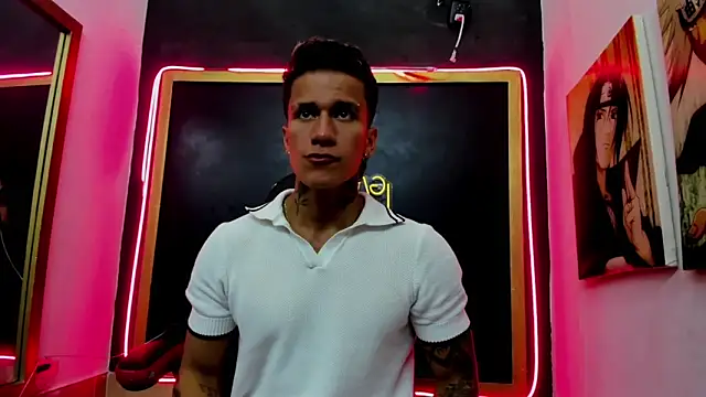 Snapshot of pettergrey1 chatting on 10-12-25, 11:48 pettergrey1 online show from 10-12-25, 11:48