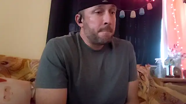 Lexxstacy online show from 12-15-25, 05:50