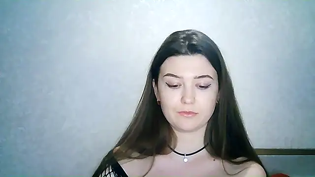 Snapshot of SeductiveTati chatting on 12-21-24, 05:47 SeductiveTati online show from 12-21-24, 05:47