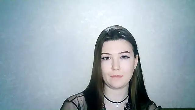 Snapshot of SeductiveTati chatting on 12-24-24, 05:05 SeductiveTati online show from 12-24-24, 05:05