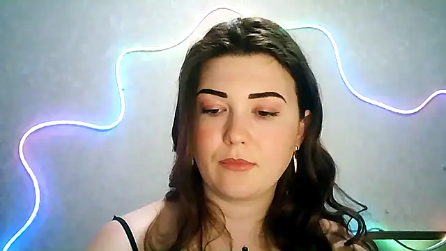 Snapshot of SeductiveTati chatting on 09-11-25, 09:26 SeductiveTati online show from 09-11-25, 09:26