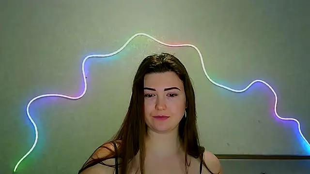 Snapshot of SeductiveTati chatting on 10-03-25, 08:17 SeductiveTati online show from 10-03-25, 08:17