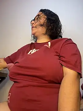 CinnamonCookiez online show from 11-08-25, 03:50