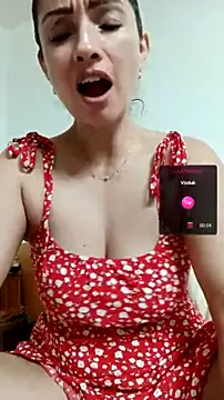 Snapshot of Loly_Horny chatting on 07-11-26, 02:25 Loly Horny online show from 07-11-26, 02:25