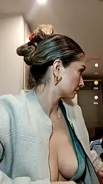 Snapshot of Loly_Horny chatting on 07-14-26, 11:21 Loly Horny online show from 07-14-26, 11:21