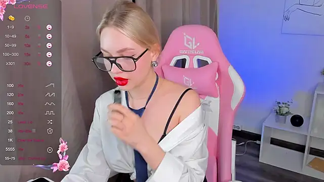 Carol  Cox online show from 02-21-25, 11:32