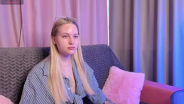 Carol  Cox online show from 09-15-25, 12:54