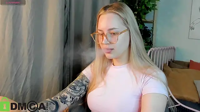 Carol  Cox online show from 12-01-25, 10:48