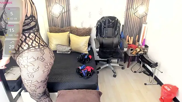 Snapshot of brigittemiller chatting on 01-23-25, 03:54 brigittemiller online show from 01-23-25, 03:54