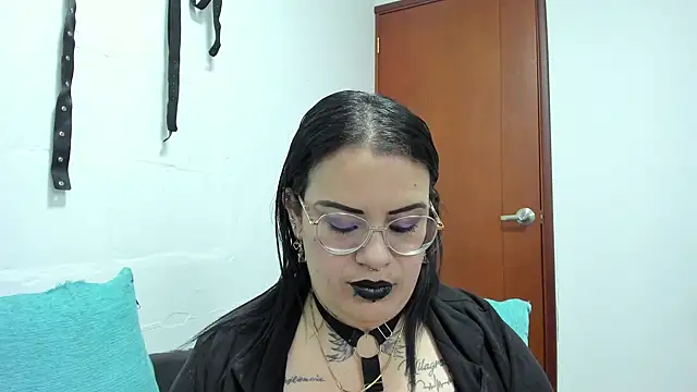 Snapshot of brigittemiller chatting on 07-14-26, 03:00 brigittemiller online show from 07-14-26, 03:00