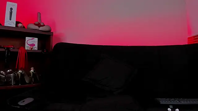 lilith-deveraux online show from 03-05-25, 06:34