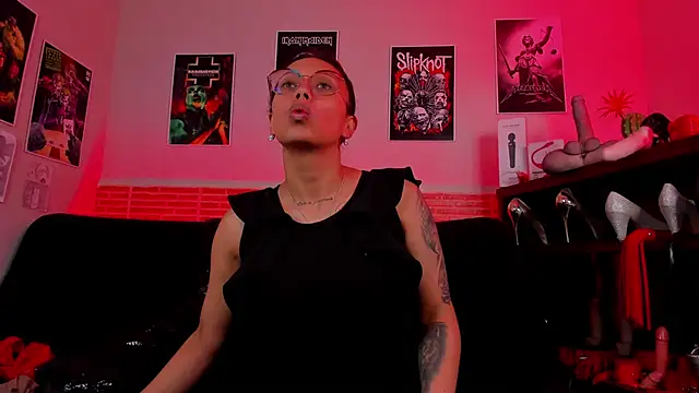 lilith-deveraux online show from 03-11-25, 01:01