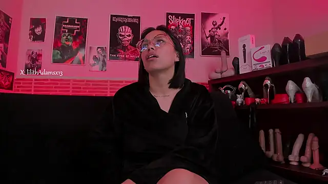 lilith-deveraux online show from 10-15-25, 01:44