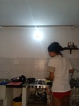 Snapshot of Karii-R chatting on 07-24-26, 03:32 Karii-R online show from 07-24-26, 03:32
