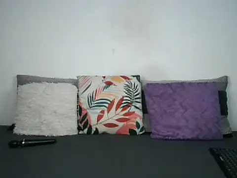 Thickqueenxxx online show from 02-04-25, 07:07