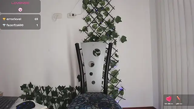 Snapshot of darkviper26 chatting on 02-23-25, 10:31 darkviper26 online show from 02-23-25, 10:31