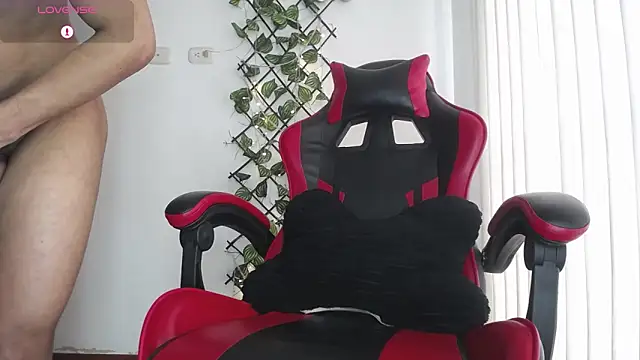 Snapshot of darkviper26 chatting on 04-02-26, 05:54 darkviper26 online show from 04-02-26, 05:54