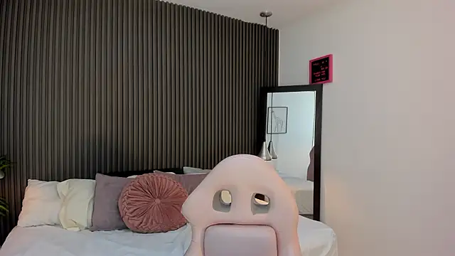 Axel brunette1 online show from 03-16-26, 05:44