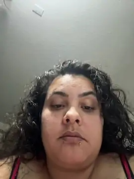 Snapshot of DatBishYouMiss chatting on 12-26-24, 12:25 DatBishYouMiss online show from 12-26-24, 12:25