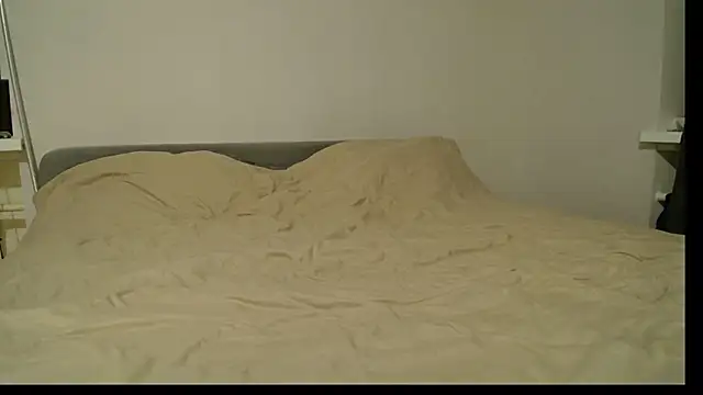 Snapshot of Irma-Bennet chatting on 03-12-26, 08:26 Irma-Bennet online show from 03-12-26, 08:26