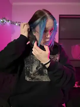 MaddisonHaas online show from 12-26-24, 07:05