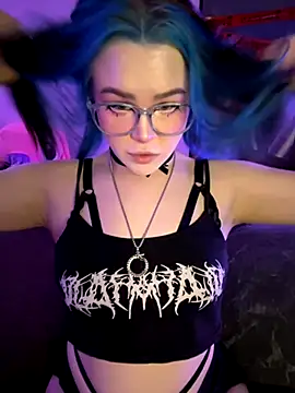 MaddisonHaas online show from 11-22-25, 12:42