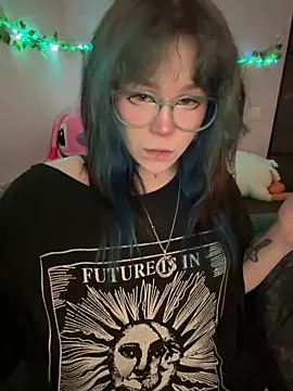 MaddisonHaas online show from 06-18-26, 03:05